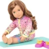Our Generation Puppe Lucy Grace Mit Yogamatte, 46 Cm