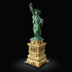 LEGO® Architecture 21042 Freiheitsstatue -Spielzeugladen 8005824 04